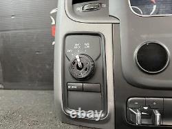 2014 Dodge Ram 1500 Center Radio Face Plate Dash Trim Bezel