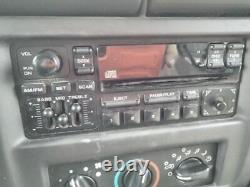 Audio Equipment Radio Receiver Am-fm-cd Player Fits 97-03 DODGE 1500 VAN 538300